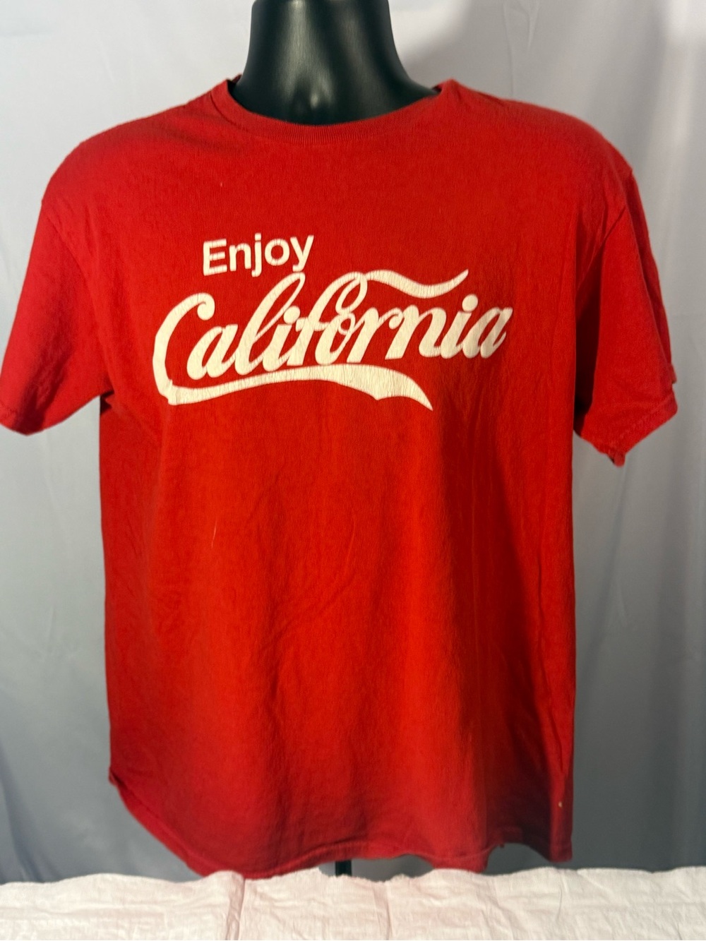 Delta Red 'Enjoy California' Graphic Tee